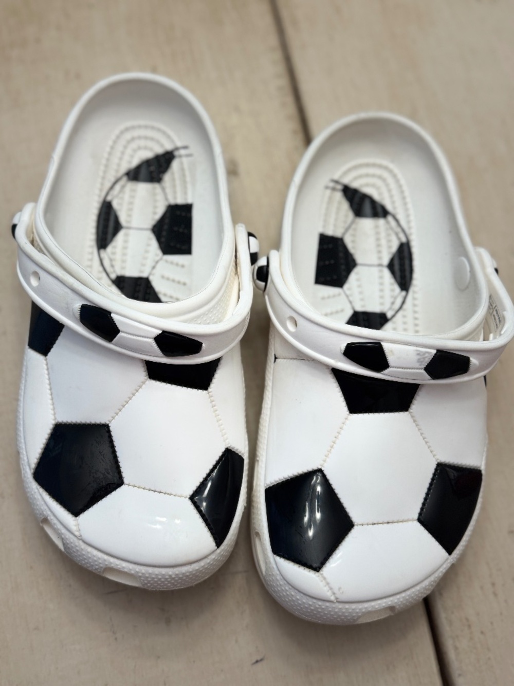 Soccer Crocs J5